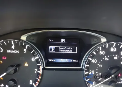 2020 Nissan Pathfinder Sv 2Wd z USA, uszkodzony, nr VIN 5N1DR2BN2LC637806